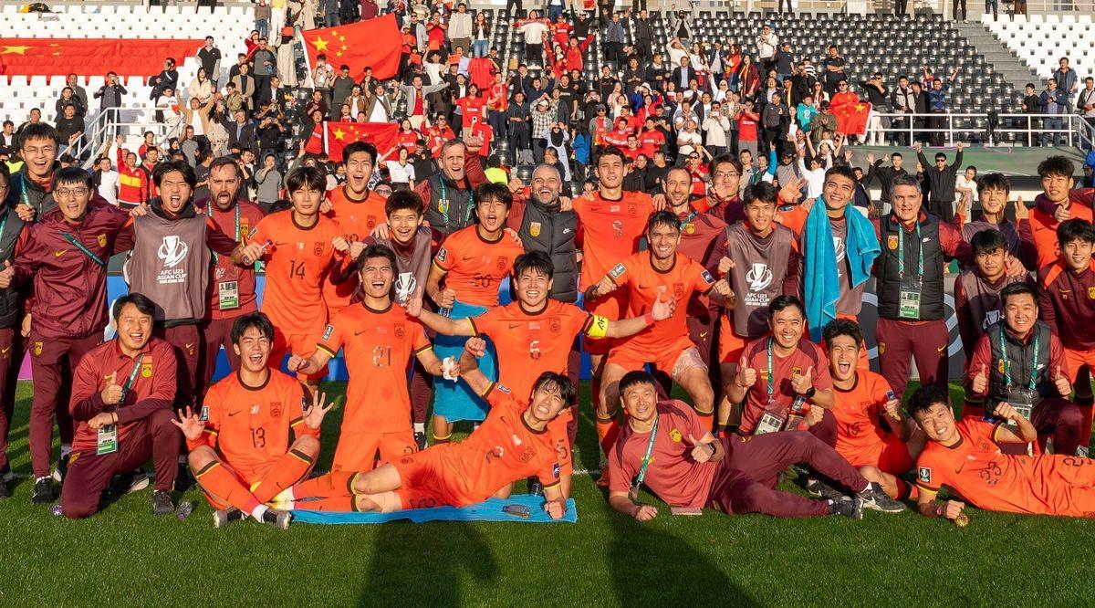 徐彬:我觉得我们这批人比上一次能力更强,在场上也更有内容