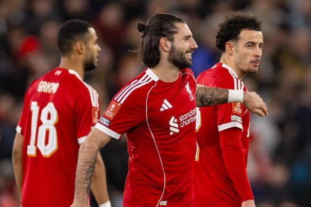 【足总杯】索博世界波+乌龙助攻,利物浦4-1巴恩斯利